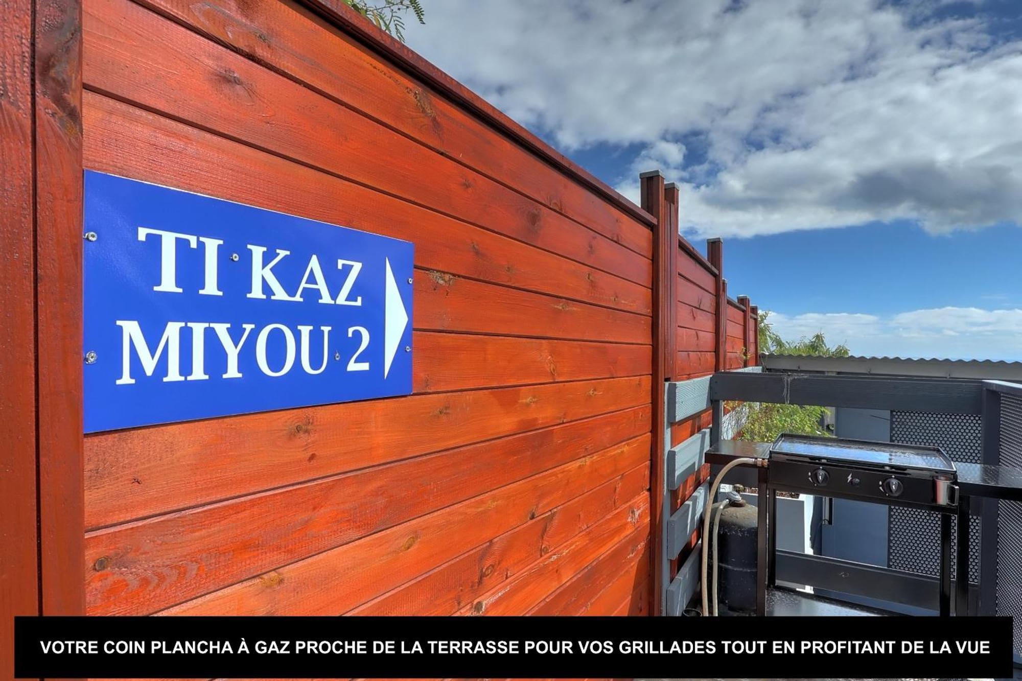 Appartement 3 Etoiles Sauna Vue Superbe Ti Kaz Miyou 2 La Possession Bagian luar foto